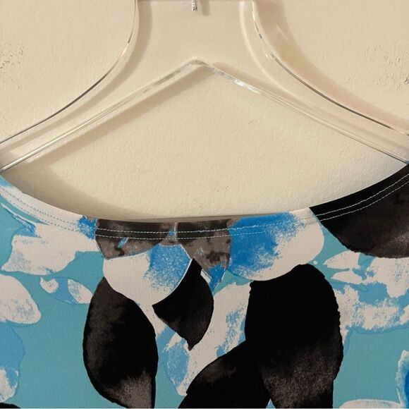 Clara Sunwoo Floral Print Tie Cuff Top Vibrant Blue Lightweight Sz Medium NWT - Picture 13 of 16